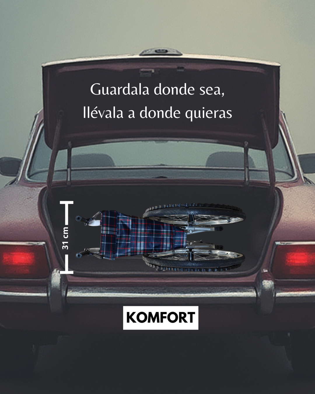 Silla de Ruedas Plegable con Empuñadura Ergonómica y Reposapiés Desmontables | KOMFORT