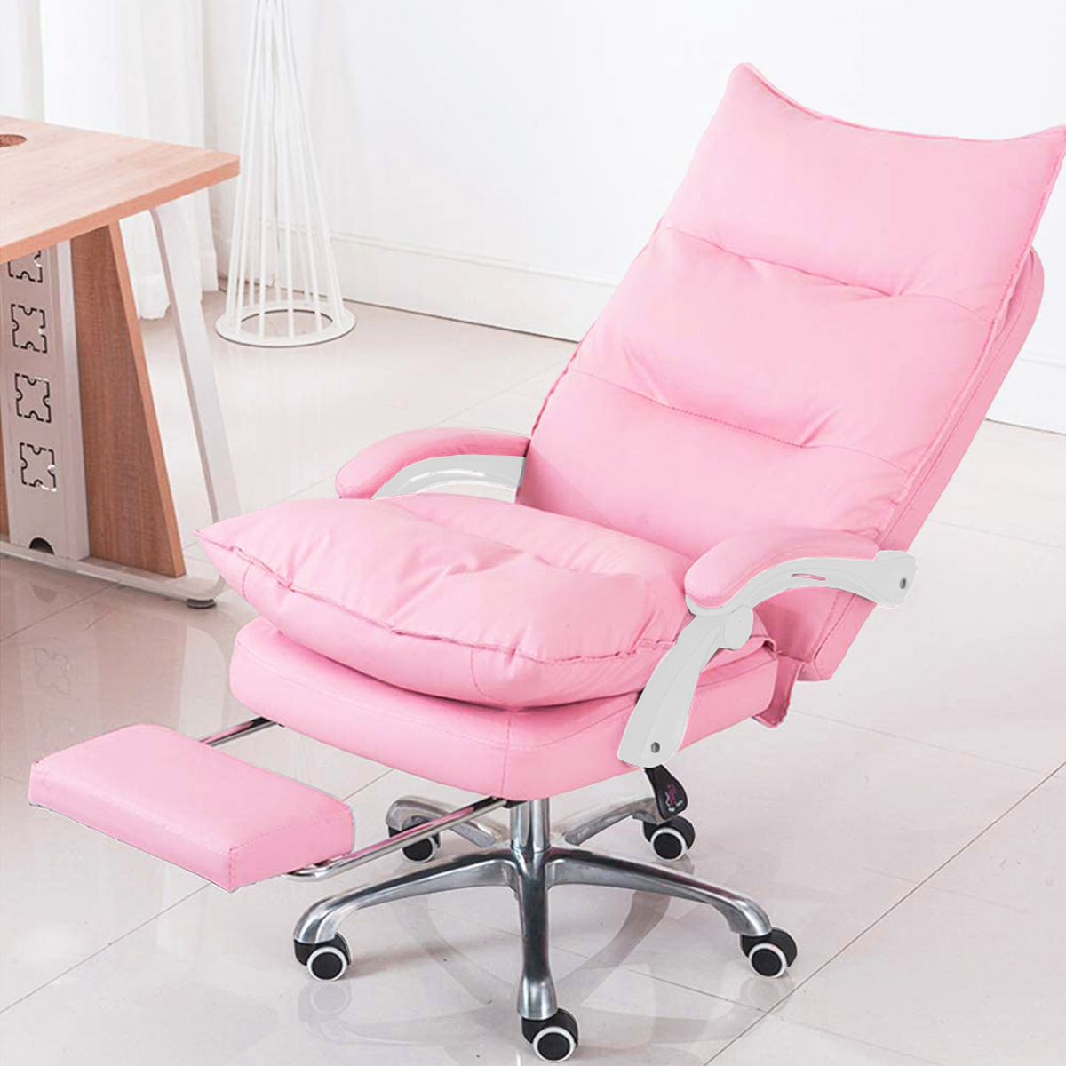 Silla Ejecutiva Reclinable con Reposapiés en Piel Sintética Nappa | KOMFORT