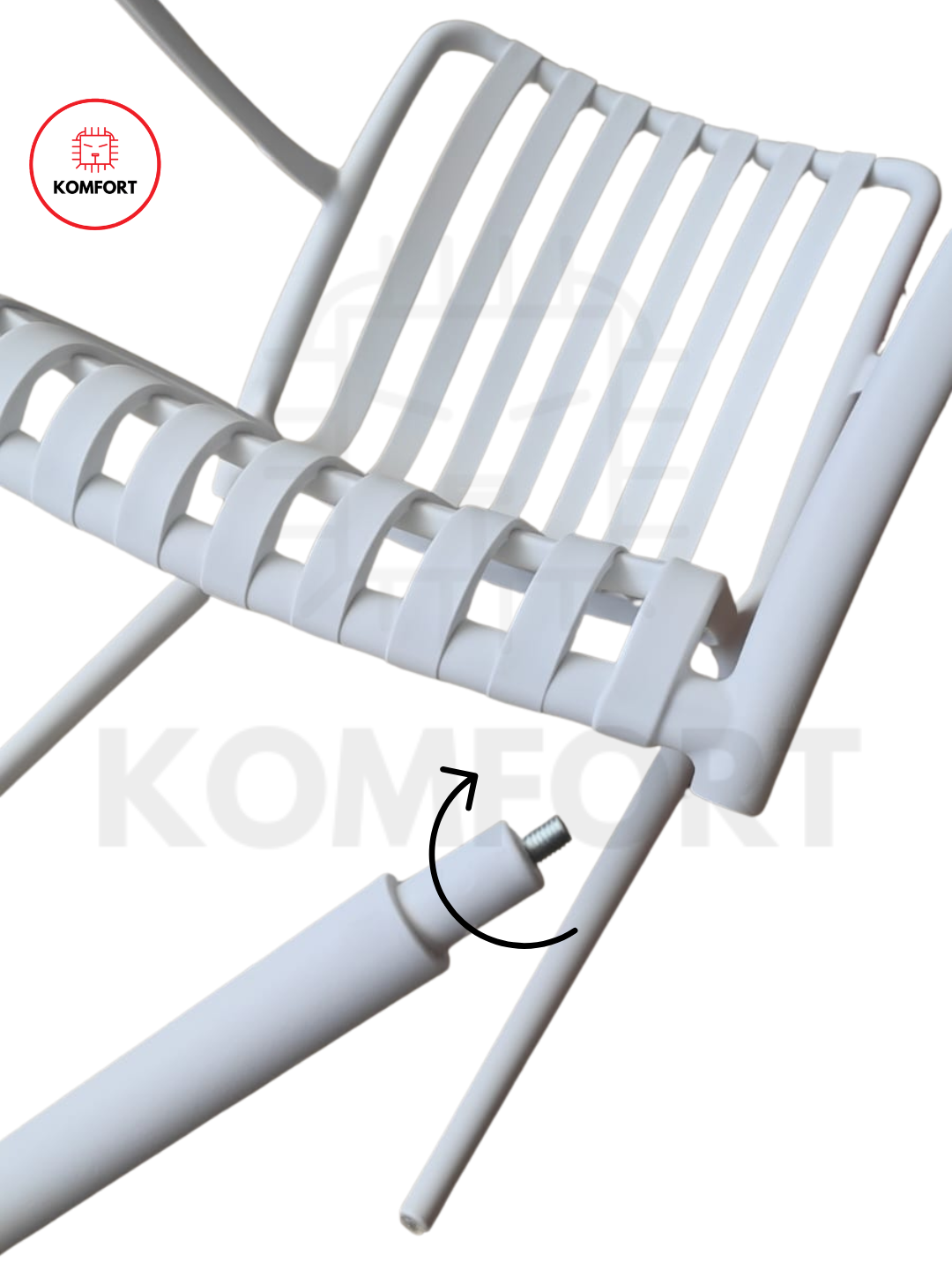 Set de 4 Sillas Modernas Apilables para Interior y Exterior | KOMFORT