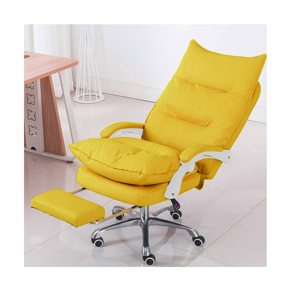 Silla Ejecutiva Reclinable con Reposapiés en Piel Sintética Nappa | KOMFORT